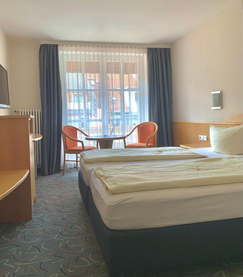 לינדאו Hotel Garni Brugger מראה חיצוני תמונה