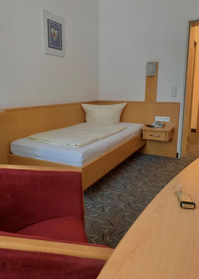 לינדאו Hotel Garni Brugger חדר תמונה