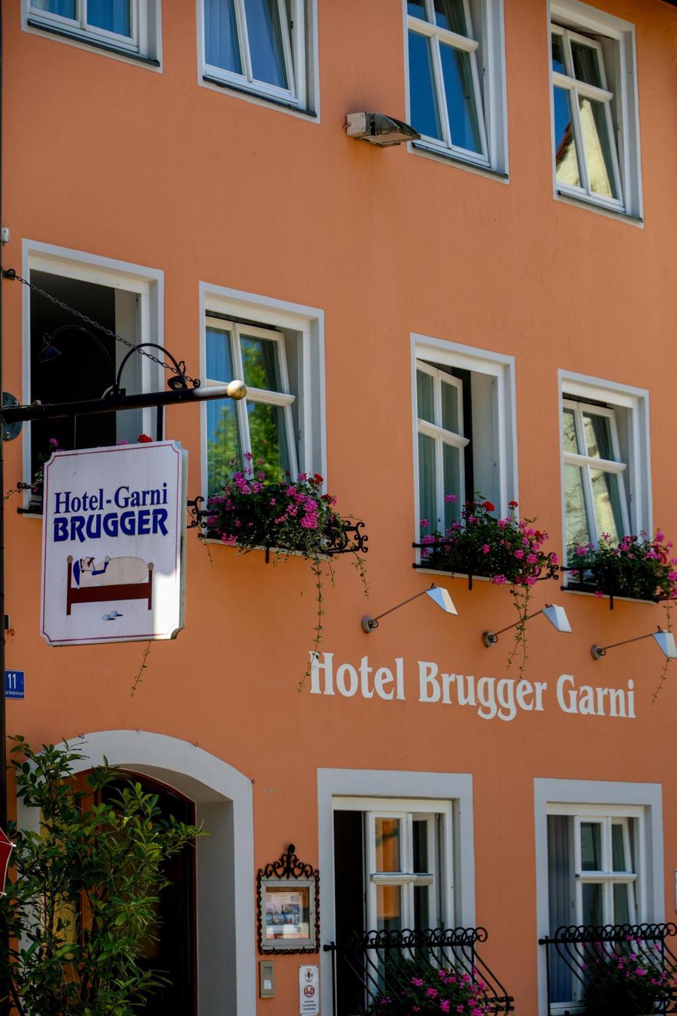 לינדאו Hotel Garni Brugger מראה חיצוני תמונה